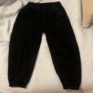 TNA bubble fleece boyfriend fit Black Sweatpants
